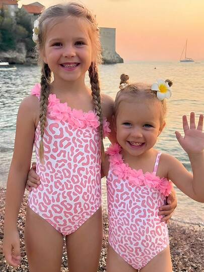 SHEIN Young Girls' Leopard Print Floral Decor One-Piece Swimsuit, Vacation & Beach
