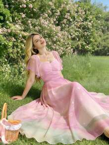 Modelyn 紫粉绿渐变梦幻流沙艺术印花连衣裙，时尚方领荷叶袖设计，收腰长款优雅连衣裙，适合夏季度假和日常穿着。 - 彩色 - 查看 6