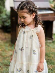 SHEIN Young Girl Solid Color Patchwork Embroidered Mesh Strap Dress Dresses For Girls Kids Dresses With Butterfly Young Girl Dresses Butterfly Dress For Girls Coquette Dress For Kids - Beige - View 3