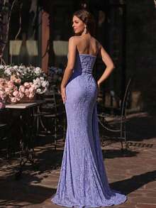 Glamrae Elegant Peacock Blue Luxury 3D Lace Embroidered Plunging V-Neck Backless High Waist Slim Fit Dress With Floral Applique And Fish Tail Hem - Purple - View 4