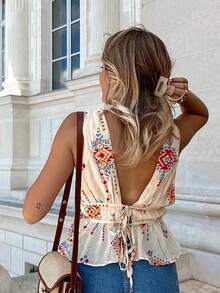 Women's Deep V-Neck Geometric Print Pleated Casual Versatile Daily Wear Blouse,Summer Top,Women's Summer Boho Plunge V-Neck Sleeveless Peplum Top Casual Vacation White Blouse,Elegant White Geometric Print Deep V Neck Ruched Waist Peplum Top For Beach Holiday,Women Summer Top White Boho Sleeveless Deep V Neck Ruffle Hem Peplum Blouse Casual Outfit,Holiday Outfits For Women ,Summer Holiday Outfits ,Casual Suit, Suitable For Everyday Wear. - Multicolor - View 8