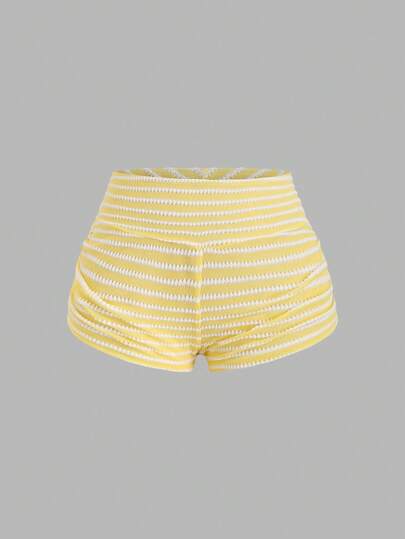 Sweetra Leggings cortos de mujer versátiles y casuales para vacaciones en la playa, con diseño de tela a rayas de estilo preppy americano