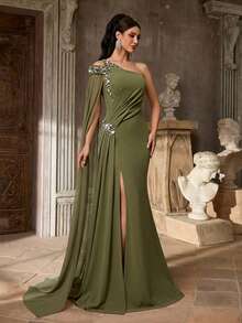 Aureia Elegant Gray-Green Elastic Knit Strapless Asymmetric Ruffle Chiffon Maxi Dress, Flattering Asymmetrical Split Design, Suitable For Weddings, Parties, And Formal Occasions - Grass Green - View 7