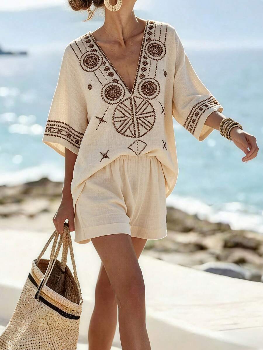 Women's Fashion Vacation Vibe V-Neck Printed Loose 3/4 Sleeve Top And Casual Shorts 2 Piece Set - Multicolor - View 1