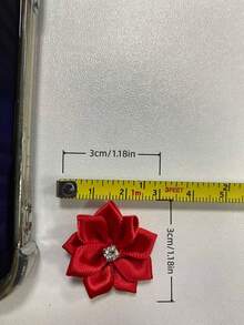 30 piezas/set Accesorio de decoración de prendas de unicolor, diseño de flor de cristal de fantasía de tela linda para manualidades y accesorios de joyería DIY para coser - Rojo - Ver 17