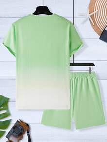 Manfinity RSRT Men's Ombre Round Neck Short Sleeve T-Shirt And Shorts Casual Daily Outfit - Green - View 2