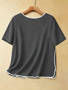 SHEIN LUNE Áo sơ mi ngắn tay cài cúc tối giản, dáng rộng dành cho nữ cỡ lớn, đa năng, phù hợp mặc hàng ngày. - Màu xám đen - Xem 2