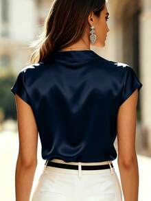 EMERY ROSE Camiseta casual de mujer con cuello en V de satén y mangas cortas, versátil para el transporte - Azul Marino - Ver 2