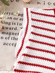 SHEIN Set de 2 piezas de blusa de manga con volantes de rayas negras y blancas y pantalones cortos para niña de 0 a 3 años, para uso casual diario y vacaciones, de punto texturizado - Rojo - Ver 7