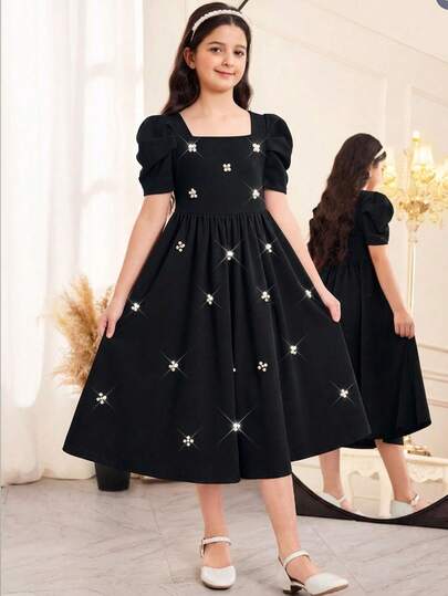 SHEIN Vestido de verano con mangas de pétalo y decoración de perlas falsas para niña con estilo elegante