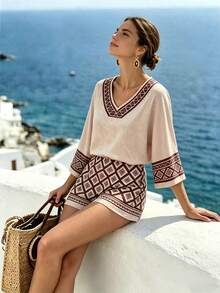 Balvessa Khaki Geometric Print V-Neck Batwing Sleeve Casual Vacation 2 Pieces Set For Women - Apricot - View 3