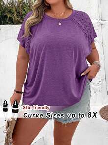 SHEIN CURVE+ T-shirt court à manches courtes avec empiècement en dentelle et blocs de couleurs, convient pour les vacances à la plage en été dans un style bohème - Prune - Voir 1
