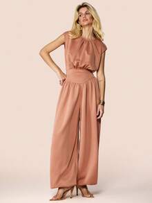 Olia Maree Olia Maree Bộ jumpsuit không tay màu kaki thắt eo, thanh lịch và tinh tế. - Màu Khaki - Xem 6