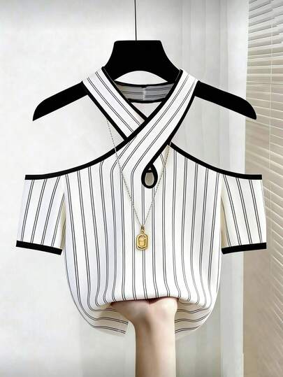 GlowEve Women's Halter Off-Shoulder Striped T-Shirt, Elegant Summer Vacation