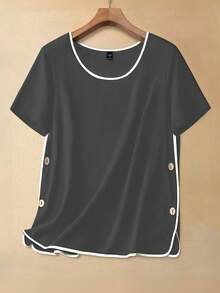 SHEIN LUNE Áo sơ mi ngắn tay cài cúc tối giản, dáng rộng dành cho nữ cỡ lớn, đa năng, phù hợp mặc hàng ngày. - Màu xám đen - Xem 1