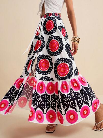 LOTSLUV Chân váy nữ phong cách Bohemian, họa tiết totem, cạp xoắn, xẻ tà cao, thích hợp cho kỳ nghỉ xuân/hè.