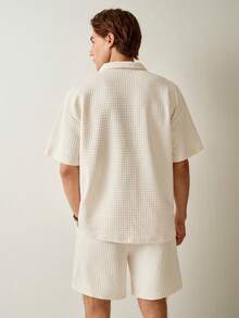RONVEXI Men's Textured Short Sleeve Top And Shorts, Summer 2pcs Set - Khaki - View 2