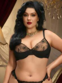 Vintage Embroidered Underwire Plus Size Bra - Black - View 1