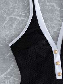 SHEIN Swim Chicsea 新款纯色黑白特殊面料仿纽扣深V连体衣，性感优雅沙滩度假泳装 - 黑與白 - 查看 6