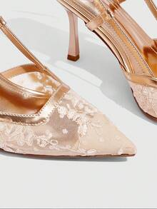 CUCCOO SZL Zapatos de tacón alto para mujer de unicolor con parches, decoración metálica, estilo casual simple, para primavera, vacaciones de primavera, Pascua, baile de graduación y Navidad - Red de hilo de bordar con champán - Ver 5
