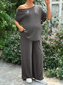SHEIN 2 piezas Conjunto de top de manga corta con hombro asimétrico y pantalones de unicolor para maternidad de verano - Gris - Ver 7