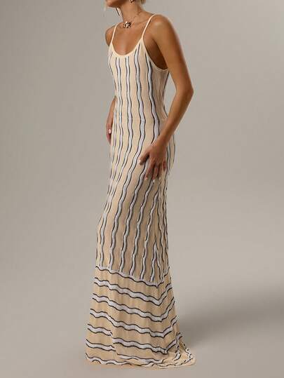 Forever 21 复古波浪纹女式无袖连衣裙，简约设计，适合春季度假