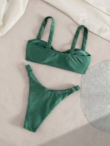 Bộ bikini/đồ bơi nữ Swim Chiccia mới về, thanh lịch, màu nâu mocha, chất liệu vải bóng mượt, gồm áo bơi quây xoắn phía trước với dây đeo nhún điều chỉnh được và quần bơi cạp cao kiểu Brazil, đồ bơi thời trang, phong cách Y2K Spice Hot Girl dễ thương và năng động, thích hợp cho lễ hội âm nhạc, kỳ nghỉ xuân/hè ở bãi biển và tiệc bể bơi, kỳ nghỉ trên đảo và phong cách hiện đại. - màu xanh lá - Xem 2