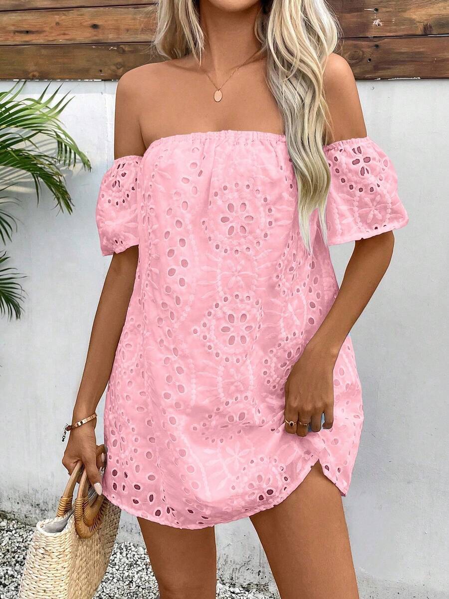 Glamine Gaun Pendek Mini Wanita Warna Polos Musim Panas dengan Bahu Terbuka dan Pola Bordir Berongga, Pakaian Liburan Pantai, Warna Pink Muda Gaya Boho - Berwarna merah muda - View 1