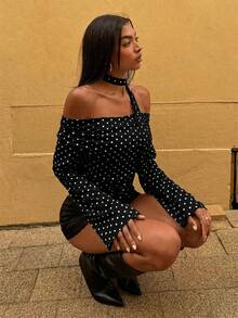 Opulessa Women's Polka Dot Print Off-Shoulder Asymmetric Hem Top - Black - View 6