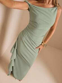 SHEIN Tall CURVE CURVE Vestido midi elegante de talla grande para mujer alta, color verde salvia, hombro asimétrico, fruncido, cintura alta y ceñida, atuendo de verano para invitada de boda y fiesta - Limelight Green - Ver 5