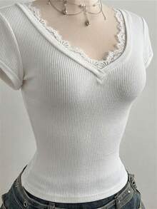 Elamini Casual Lace Patchwork Deep V-Neck Grey Slim Fit Short Sleeve T-Shirt, Spring/Summer - White - View 4