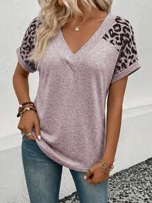 SHEIN Women's Casual Chic Daily Commute Vacation Leopard Print Patchwork V-Neck Loose T-Shirt, Summer - Baby Pink - View 5