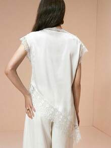 Arave 女士白色衬衫，珠地布面料，优雅纯色蕾丝拼接不对称下摆上衣，适合约会、夏季穿着，女士夏季上衣 - 白色 - 查看 6