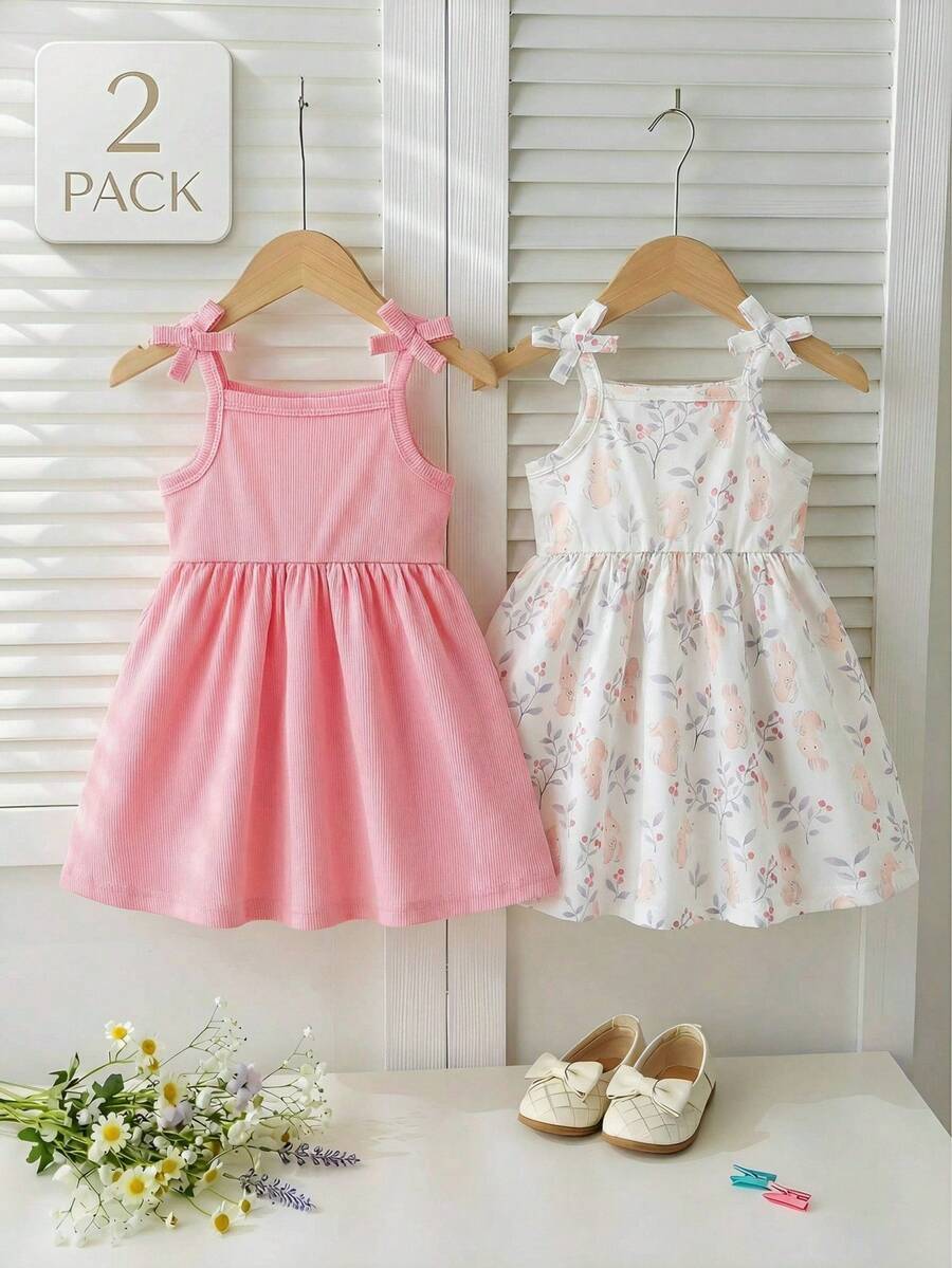 SHEIN Playful Pals 2件套女婴休闲百搭可爱卡通水彩兔子印花吊带连衣裙,适合情人节、复活节、节日、生日拍照、户外活动、居家休闲、度假、春夏穿着。 - 粉色 - 查看 1