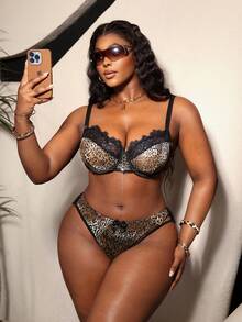 Bare Chapter 2pcs Plus Size Lace Patchwork Lingerie Set - Black - View 5
