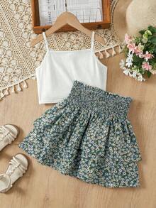 SHEIN Bộ 2 món cho bé gái tuổi teen: áo hai dây ôm sát họa tiết hoa nhí và chân váy xếp ly. - màu xanh lá - Xem 2