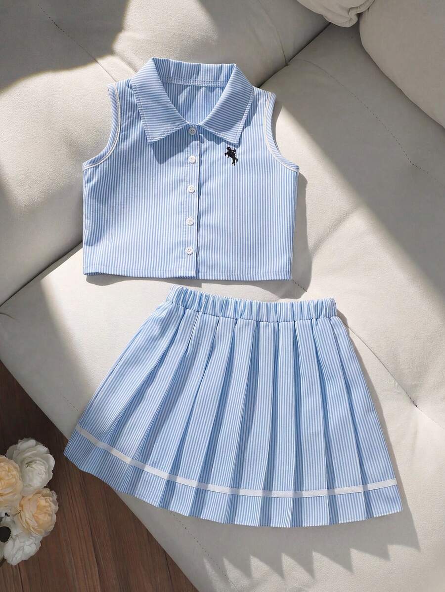 少女格子无袖衬衫搭配格子百褶裙休闲装