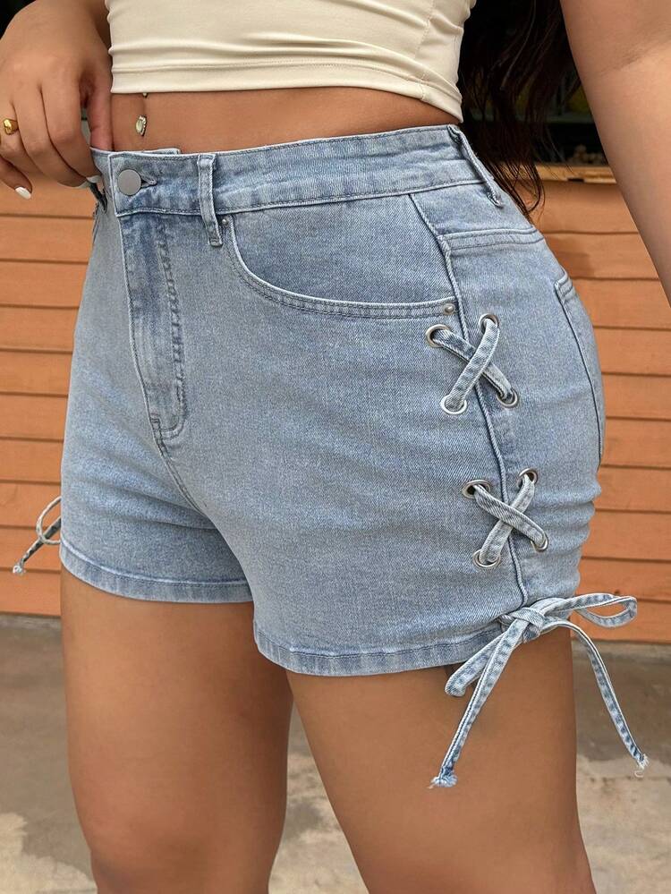 Dazy Plus Elastic Fitted Sexy Western Cowgirl Shorts With Tie Design, Casual Plus Size Women Spring/Summer Versatile Shorts