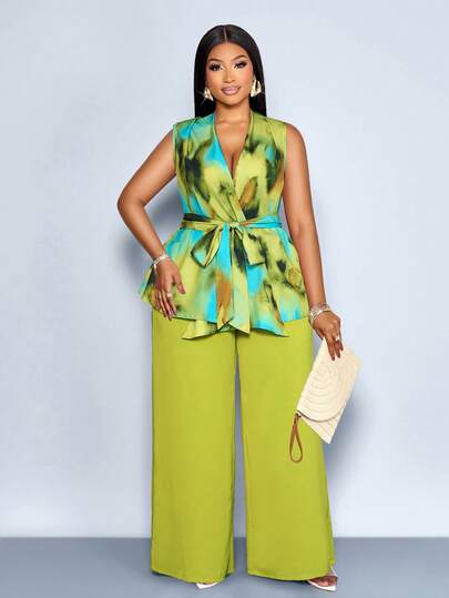 SOLERSUN Plus-Size Women's Elegant Tie-Dye Gradient Floral Print Loose-Fitting V-Neck Sleeveless Tie-Waist Blouse And Solid Color Elastic Waist Wide-Leg Pants Two Pieces Set. Suitable For Everyday Wear, Bohemian Style, St. Patrick's Day, Easter, Music Festivals, Clover Themes, Street Style, Beach Vacations, Picnics, And Daily Commutes. Fashionable, Versatile, Noble, Elegant, And Ethereal Modern.