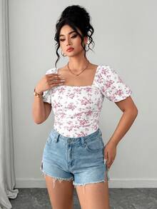 SHEIN Elenzya Plus Size Women Elegant Square Neck Printed Blouse T-Shirt, Spring/Summer - Pink - View 5