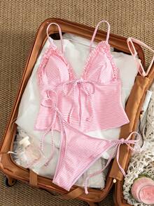 Swim Mod 女士夏季沙滩极简复古粉白条纹深V领荷叶边吊带背心，前开襟系带设计，搭配侧边抽绳比基尼泳裤——两件套可拆分套装（吊带背心比基尼套装），是春假、秋季节日、春季促销、海边度假的理想之选。 - 彩色 - 查看 8