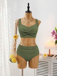 Swim Basics Set Baju Renang Wanita untuk Liburan Pantai dengan Kain Bertekstur dan Desain Berkerut Silang - Hijau - View 6
