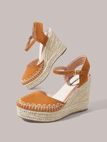 Styleloop Ladies Slope Heel Thick Solid Round Toe Woven Beach Vacation Fisherman Sandals - Brown - View 6
