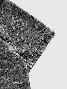 ROMWE MEN Grunge Punk Áo sơ mi denim nam mùa hè phong cách thường ngày, họa tiết paisley, vai rớt, dáng rộng, phối nhiều mảnh, có túi. - Màu Xám nhạt - Xem 4
