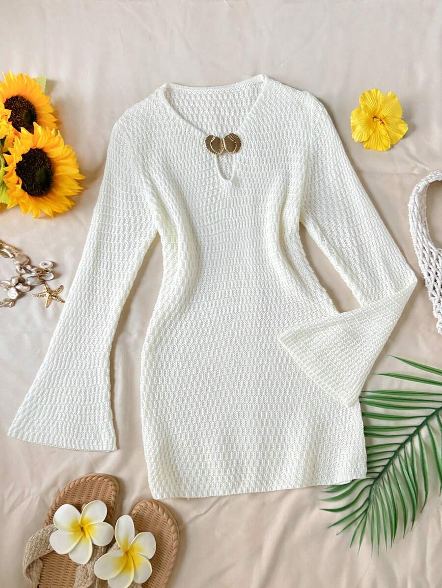SHEIN Tween Girls' Bell Sleeve Hollow Crochet Metal Shell Button Decor Cover Up, Suitable For Summer Beach Vacation Tween Girl - Beige - View 1