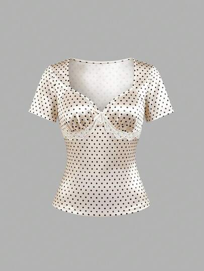 GlowEve Classic Black & White Polka Dot Print Satin Beaded Collar, Front White Delicate Butterfly & Lace Trim Waist Fitted Short Sleeve Elegant Knit T-Shirt For Women
