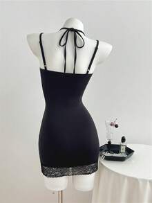 Đầm ngắn ôm sát cơ thể màu đen tối giản dành cho nữ, phối ren, kiểu dáng thường ngày. - màu đen - Xem 2