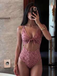 SHEIN Swim Bộ bikini liền thân họa tiết da báo tối giản gợi cảm mùa Xuân/Hè 2026, nâng đỡ tốt cho vòng một nhỏ, thích hợp cho bãi biển và spa. - Nhiều màu - Xem 3