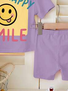 Cream Purple, Cute Hand-Painted Face Pattern, Baby Girl Casual Minimalist Round Neck Short Sleeve T-Shirt And Snug Fit Cycling Shorts 2-Piece Set, Suitable For Daily Wear, Street Photography, Holidays, Spring & Summer - Multicolor - View 7