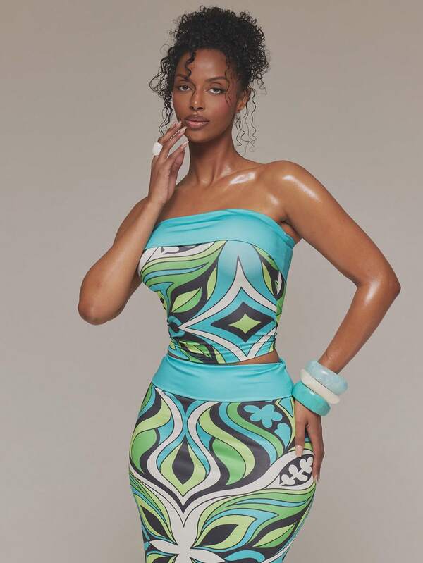 MUSERA Slinky Printed Foldover Fitted Cropped Strapless Bandeau Top Spring Summer Ibiza Festival Holiday Vacation Cute Sexy Y2k Night Out Club Tropical Seduction